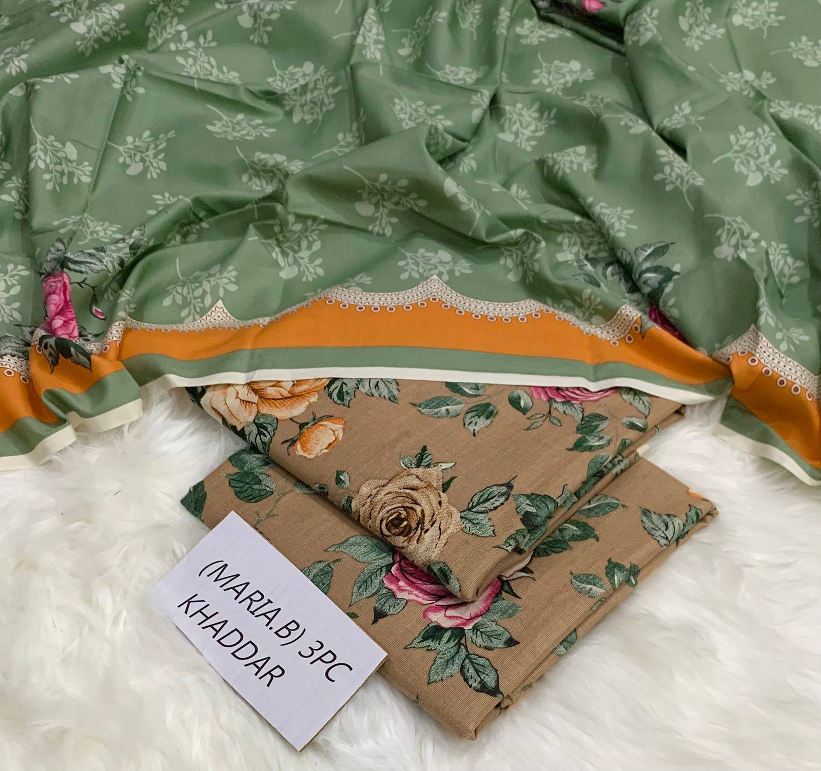 Digital Printed 3 Pcs Soft Khaddar Suit -10