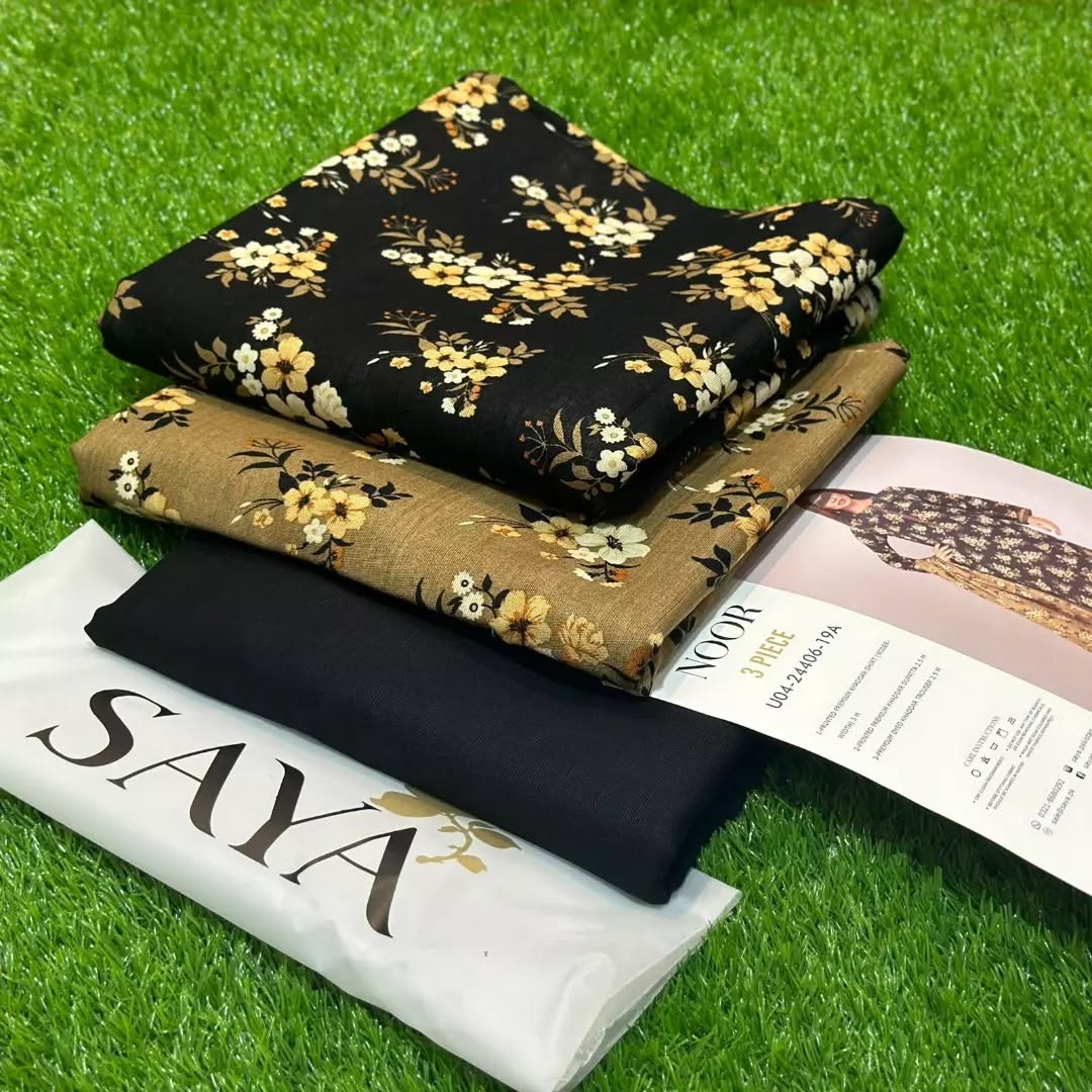 Digital Printed 3 Piece Soft Khaddar Suit-12