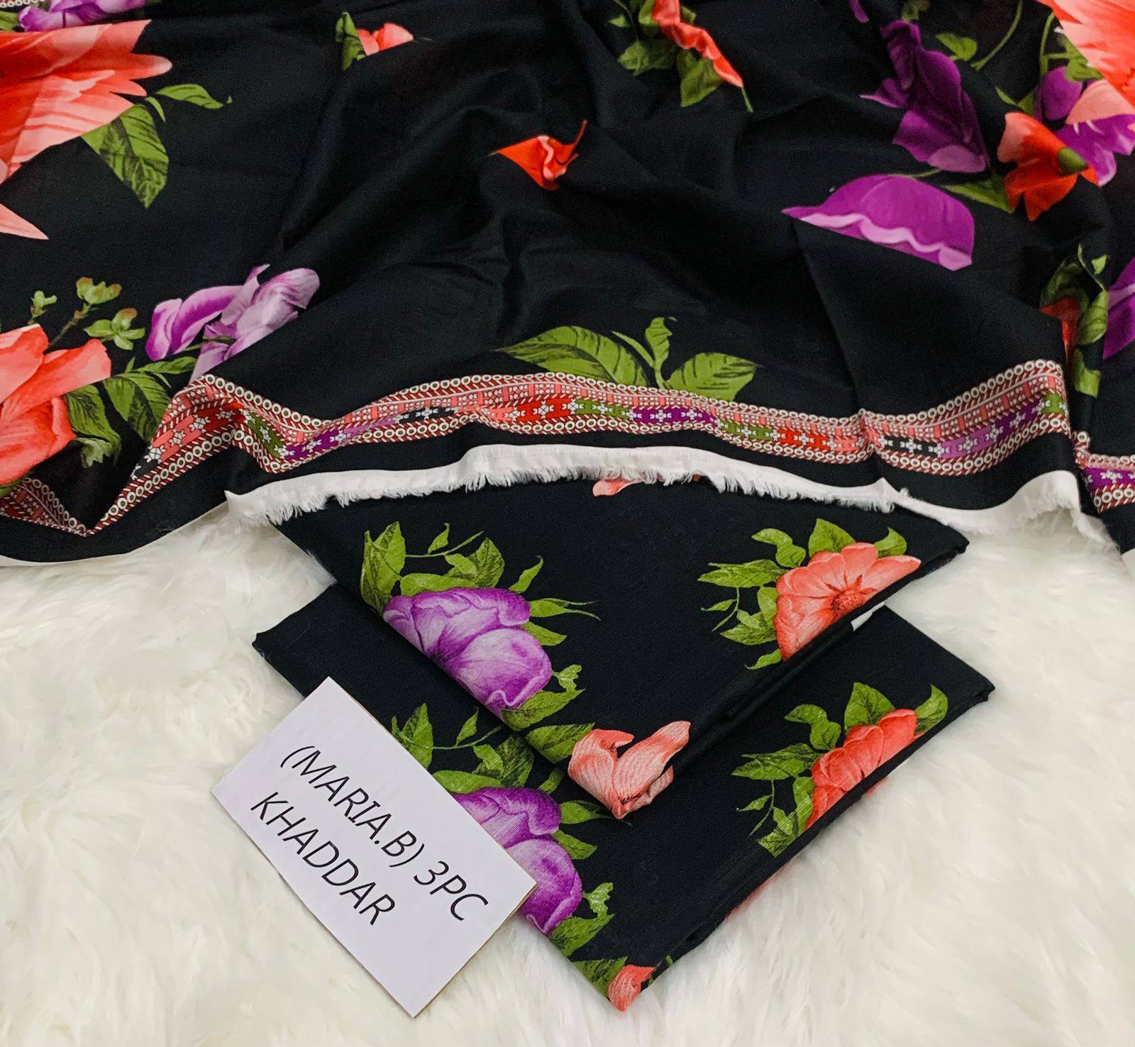 Digital Printed 3 Pcs Soft Khaddar Suit -20