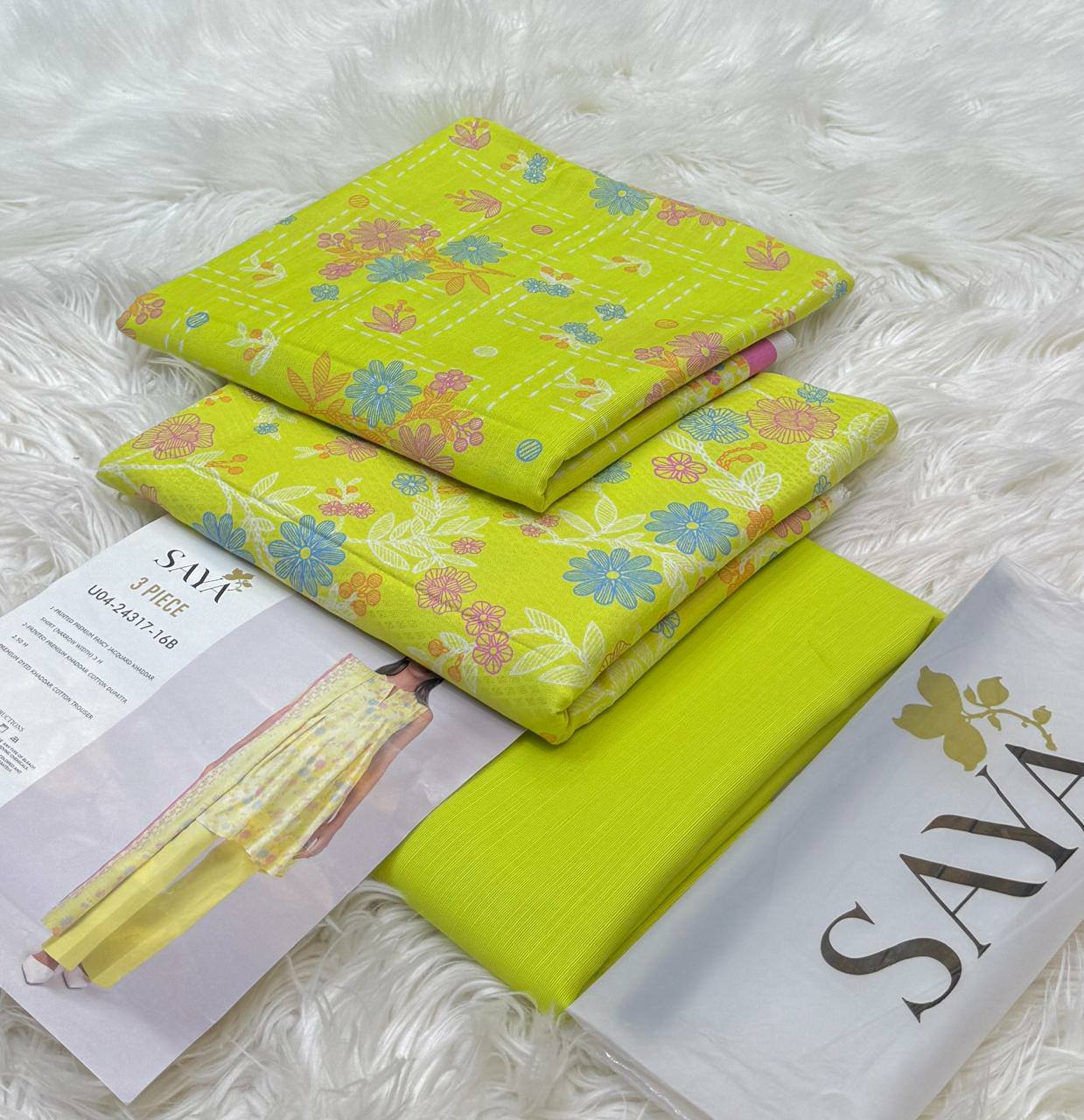 Digital Printed 3 Piece Soft Khaddar Suit-24