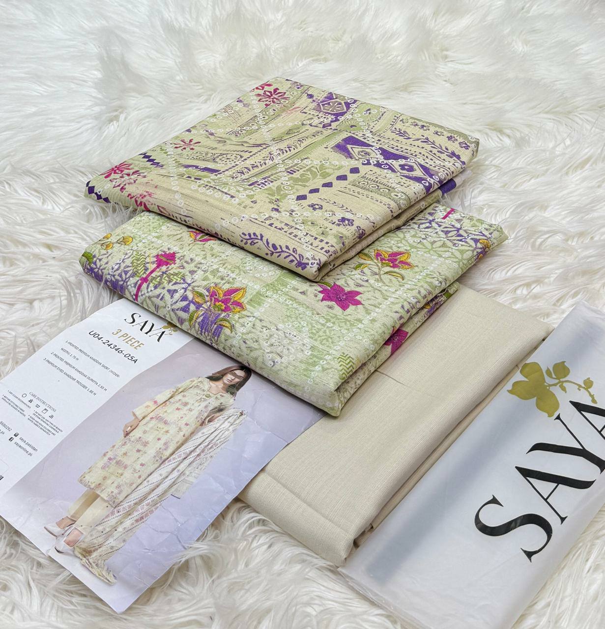 Digital Printed 3 Piece Soft Khaddar Suit-26