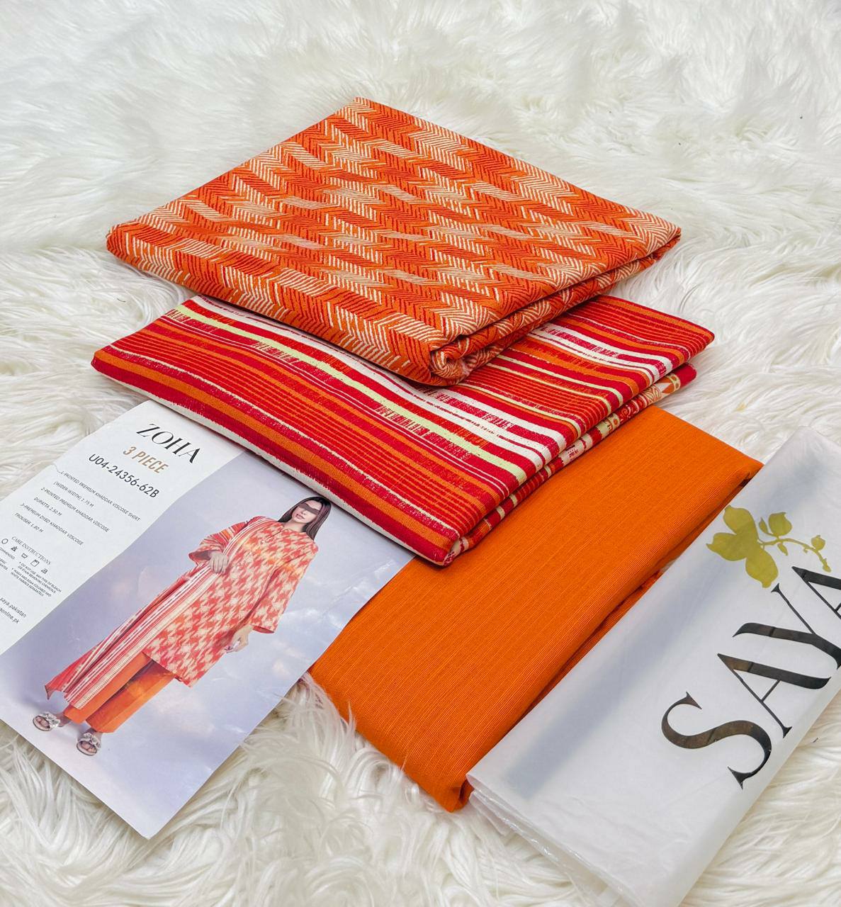 Digital Printed 3 Piece Soft Khaddar Suit-32