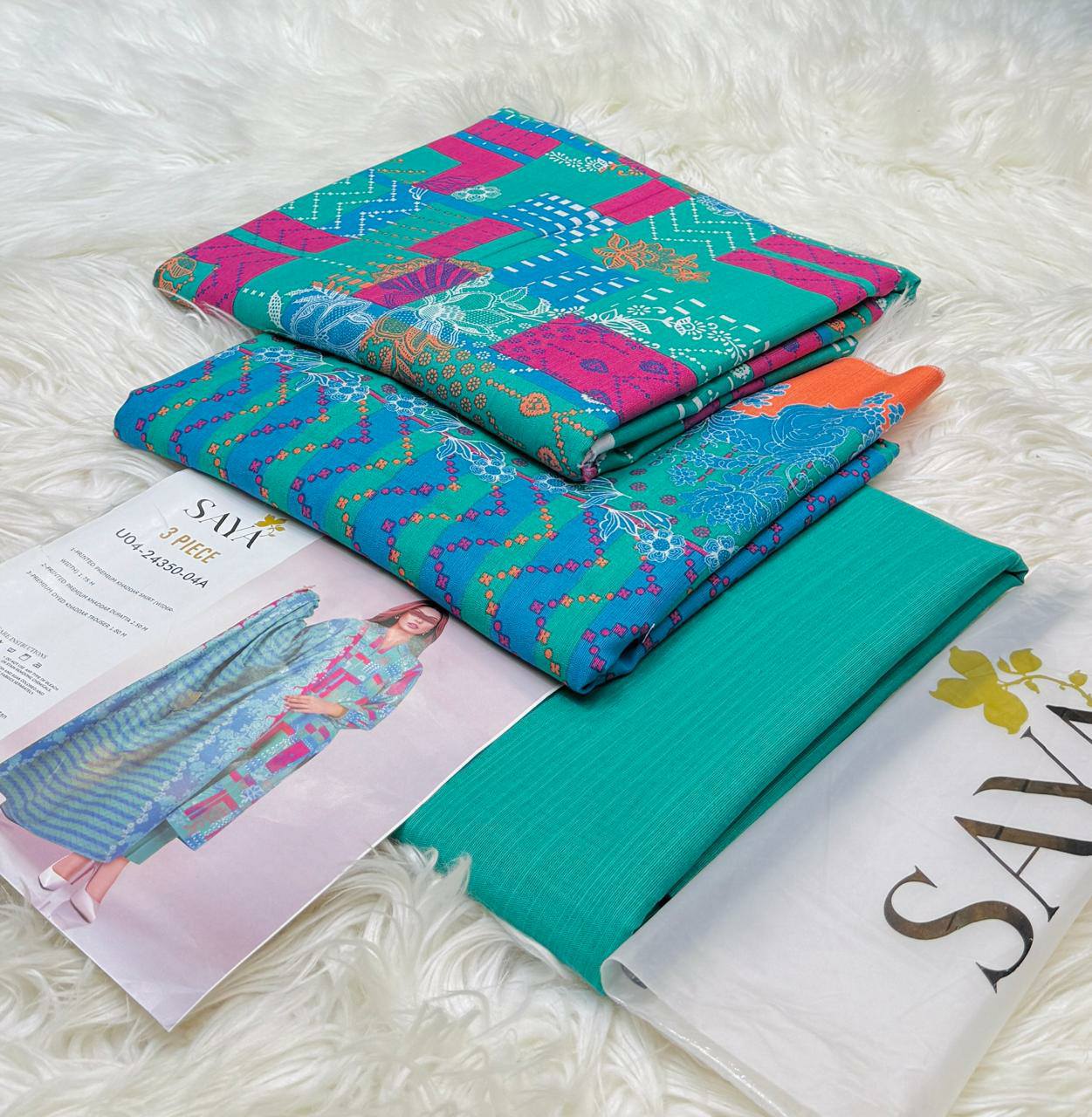 Digital Printed 3 Piece Soft Khaddar Suit-38